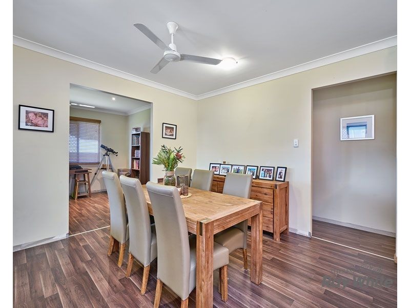 33 Fitzmaurice Drive, Bentley Park QLD 4869