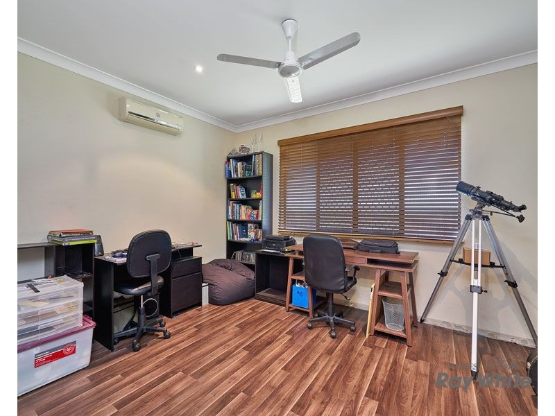 33 Fitzmaurice Drive, Bentley Park QLD 4869