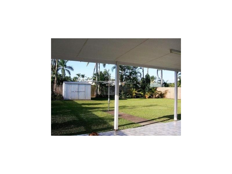 Bentley Park QLD 4869