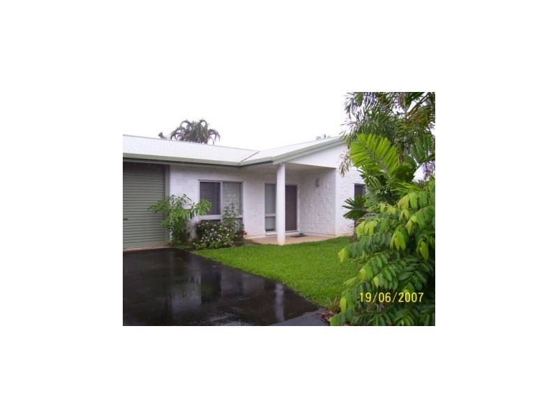 Bentley Park QLD 4869