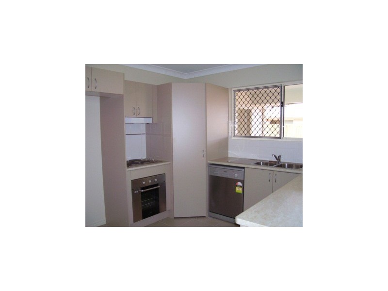 Bentley Park QLD 4869