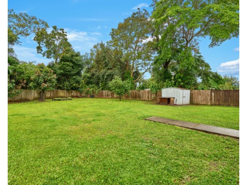 12 Corinna Close, Edmonton QLD 4869