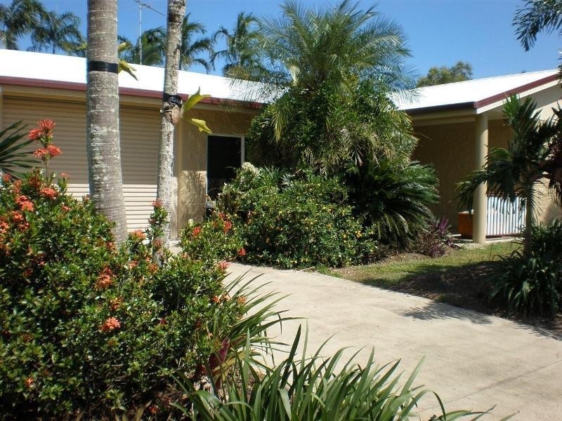 Bentley Park QLD 4869