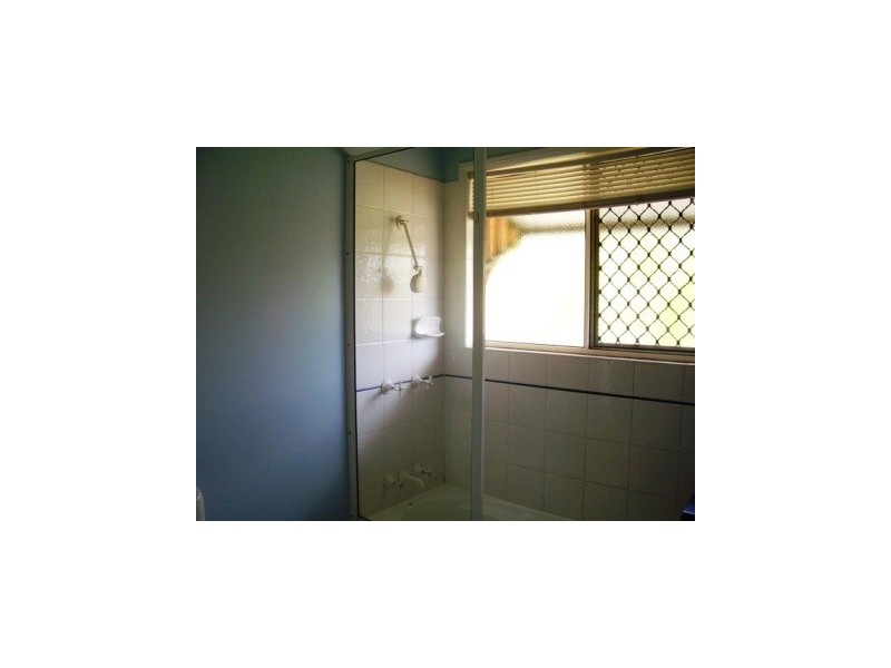 Bentley Park QLD 4869