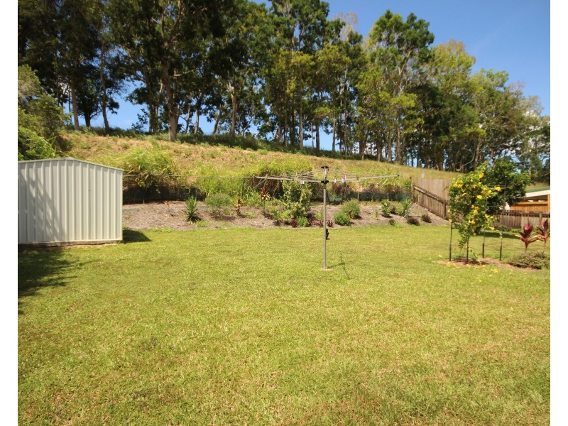 8 Halloran Close, Gordonvale QLD 4865