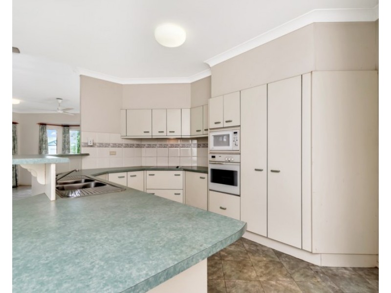 12 Gammie Close, Edmonton QLD 4869