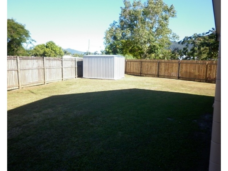 Bentley Park QLD 4869