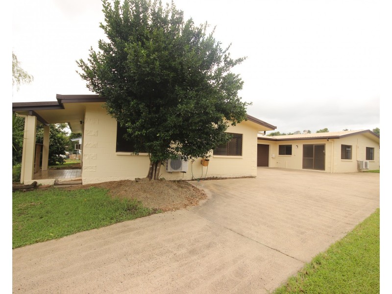 57 Hollywood Boulevard, White Rock QLD 4868