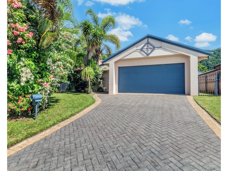 14 Goodhew Close, Bentley Park QLD 4869
