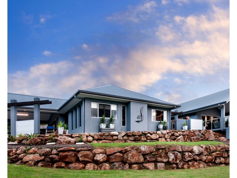 42 Mayflower Street, Mount Sheridan QLD 4868