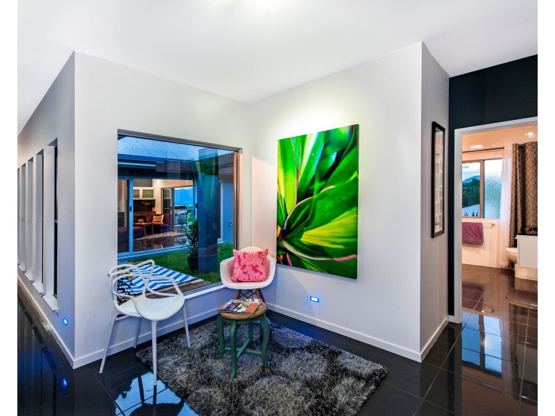 42 Mayflower Street, Mount Sheridan QLD 4868