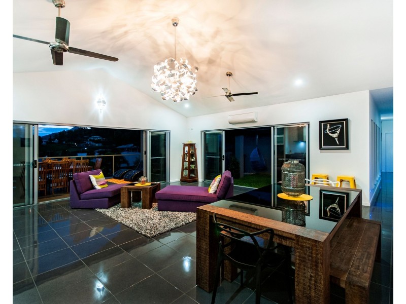 42 Mayflower Street, Mount Sheridan QLD 4868