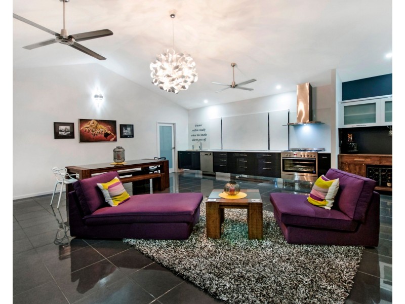 42 Mayflower Street, Mount Sheridan QLD 4868