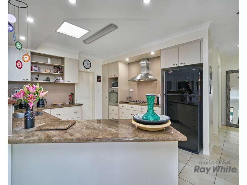 22 Tin Sang Close, Edmonton QLD 4869