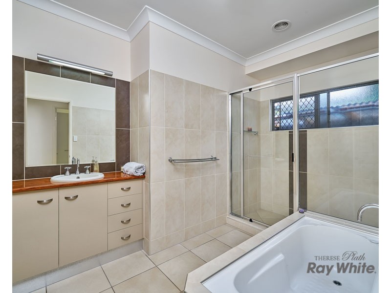 22 Tin Sang Close, Edmonton QLD 4869