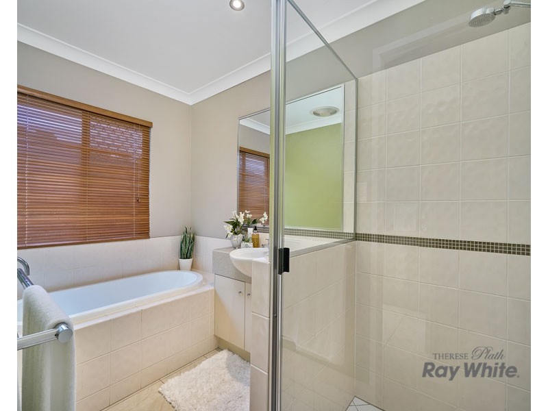 2 Wenlock Close, Mount Sheridan QLD 4868