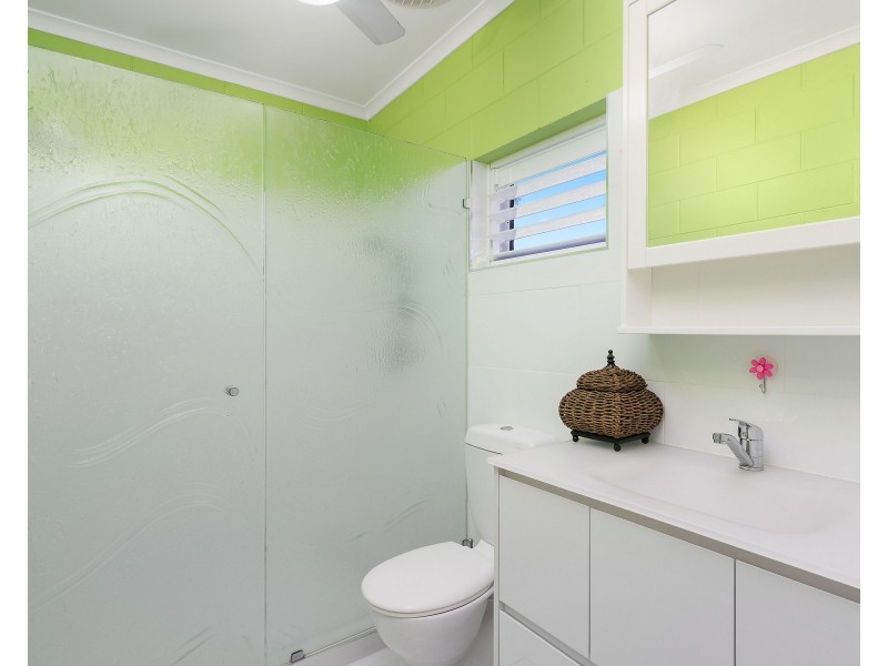 36 Tryal Street, Bentley Park QLD 4869