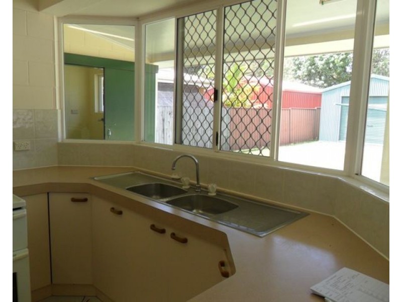 Bentley Park QLD 4869