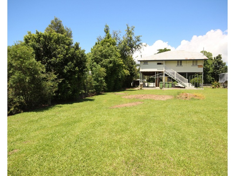 52 Thomson Road, Edmonton QLD 4869