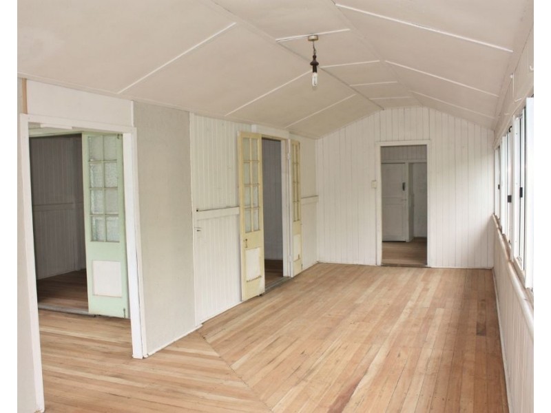 52 Thomson Road, Edmonton QLD 4869