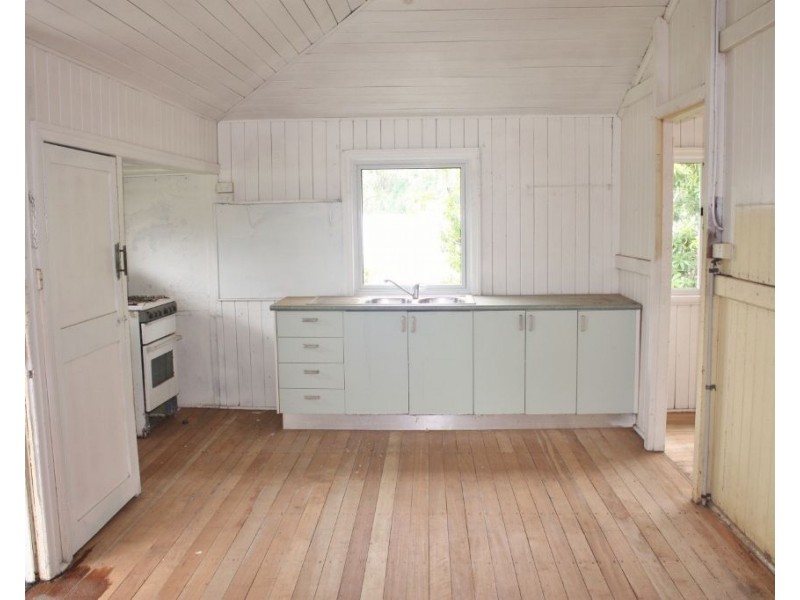 52 Thomson Road, Edmonton QLD 4869