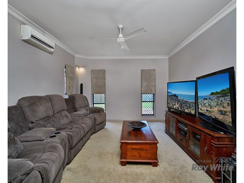 11 Cheyne Close, Bentley Park QLD 4869