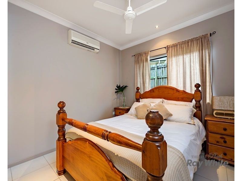 11 Cheyne Close, Bentley Park QLD 4869