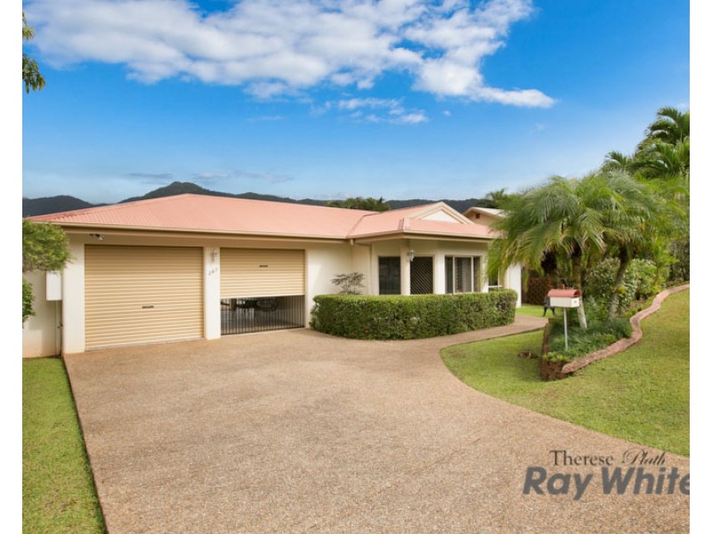 287 Robert Road, Bentley Park QLD 4869