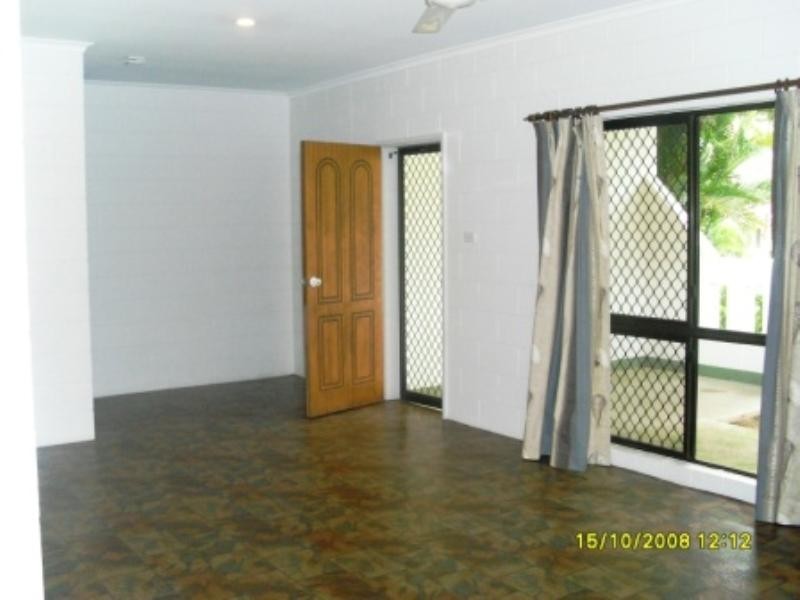 Bentley Park QLD 4869