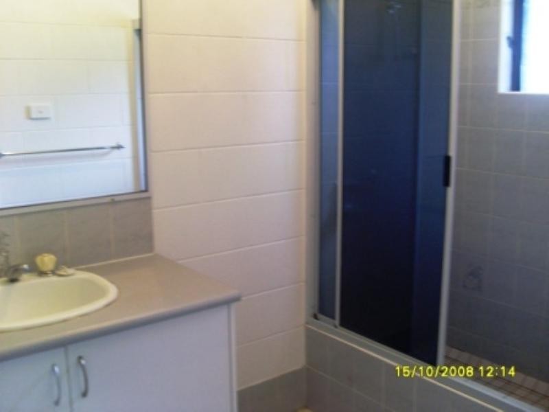 Bentley Park QLD 4869