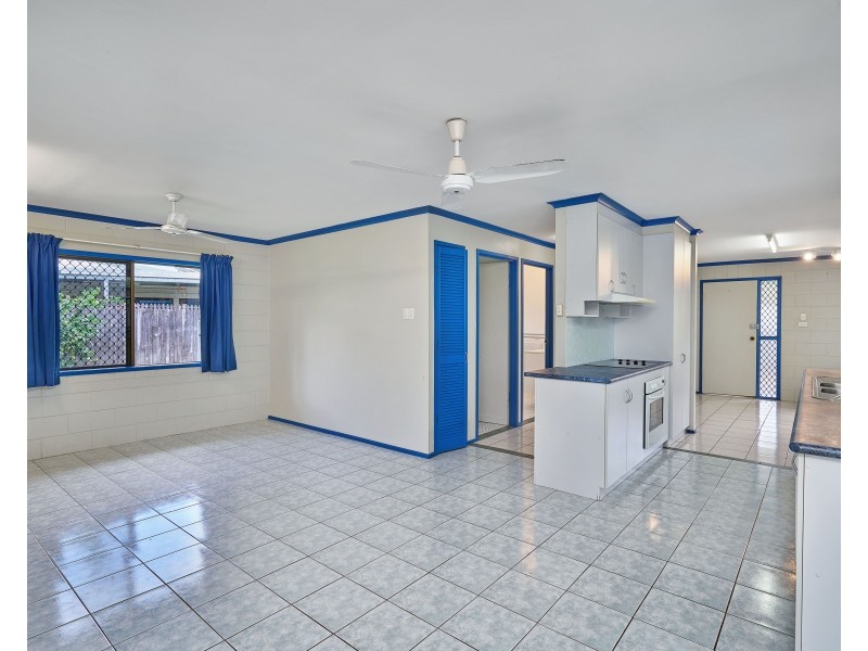 15 Rosa Close, Edmonton QLD 4869