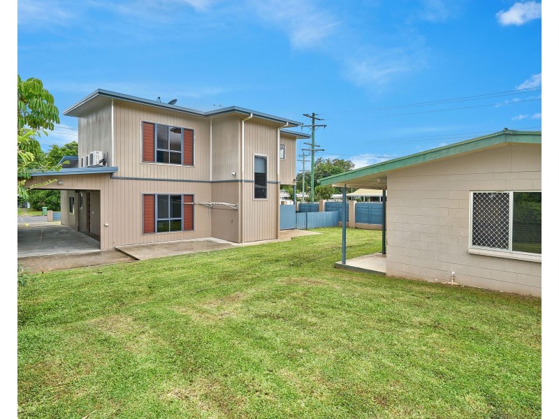 17 Kowinka Street, White Rock QLD 4868