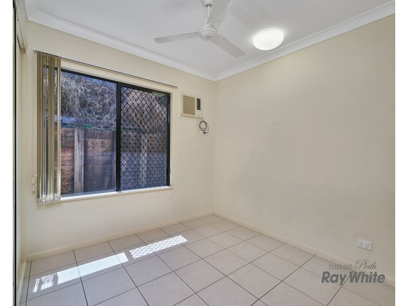 5 Sandover Close, Bentley Park QLD 4869