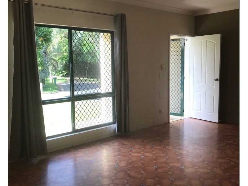 Bentley Park QLD 4869