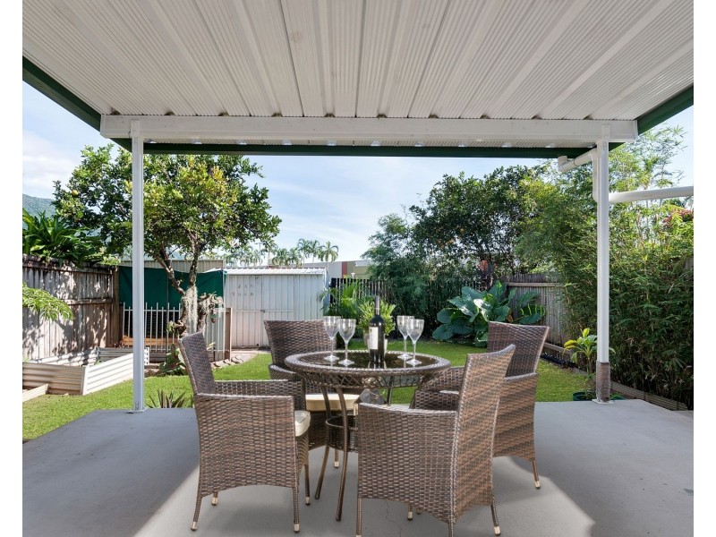 1/22 Mcguigan Street, Earlville QLD 4870