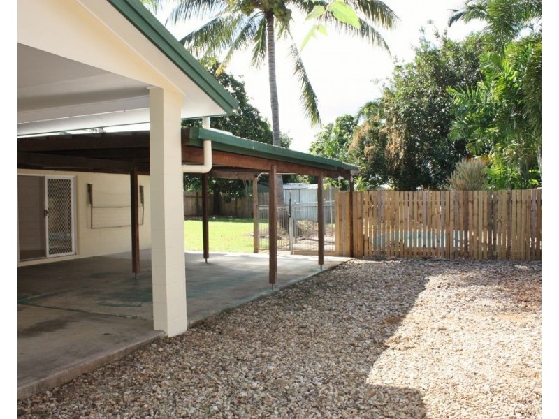 22 Hay Street, Mount Sheridan QLD 4868