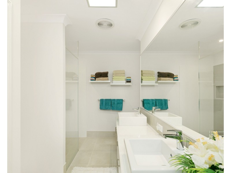 52 Whereat Road, Bentley Park QLD 4869