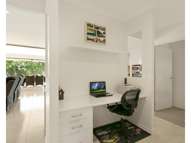 52 Whereat Road, Bentley Park QLD 4869