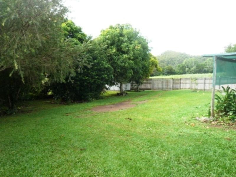 2 Townsend Close, Edmonton QLD 4869