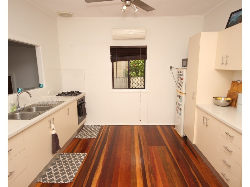 33 Campbell Street, Gordonvale QLD 4865