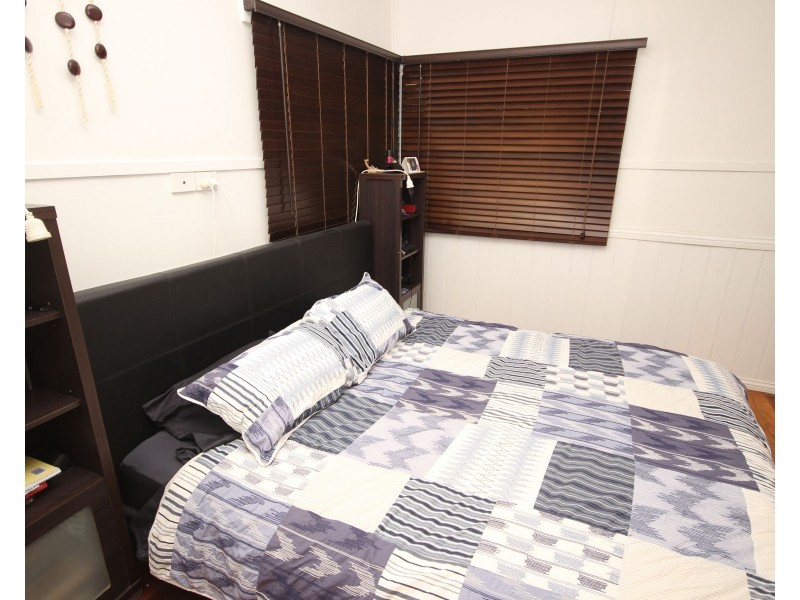 33 Campbell Street, Gordonvale QLD 4865