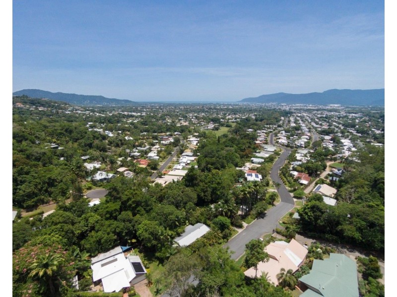 111 Mansfield Street, Earlville QLD 4870