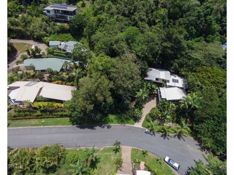 111 Mansfield Street, Earlville QLD 4870