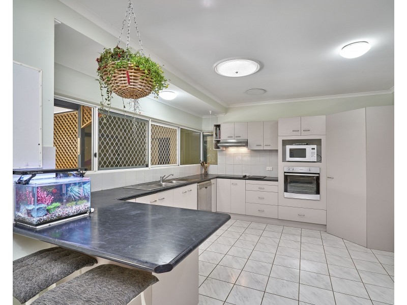 56 Ravizza Drive, Edmonton QLD 4869