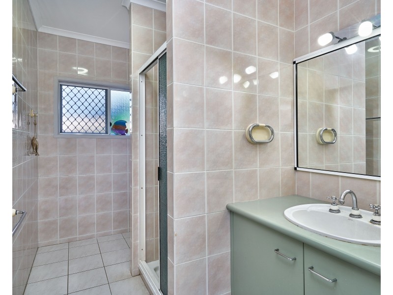 56 Ravizza Drive, Edmonton QLD 4869
