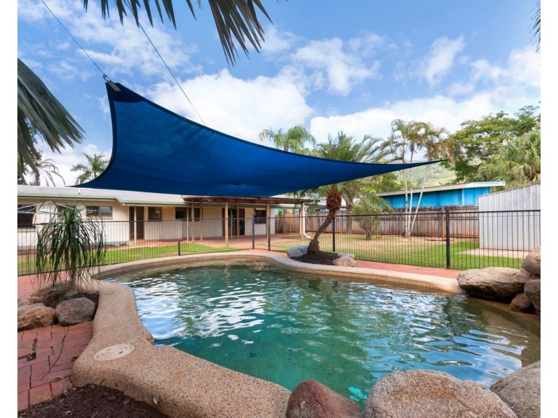 2 Atlas Close, Smithfield QLD 4878