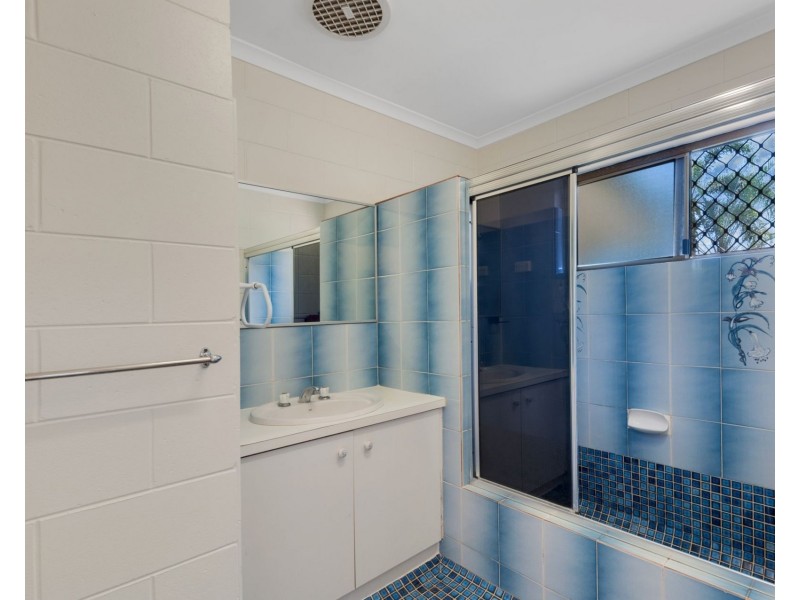 2 Atlas Close, Smithfield QLD 4878