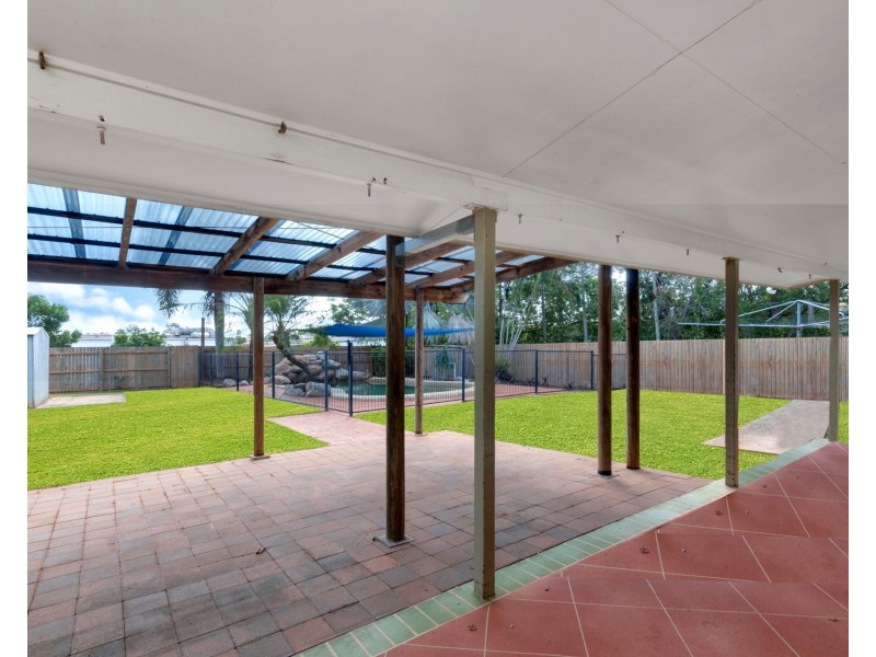 2 Atlas Close, Smithfield QLD 4878