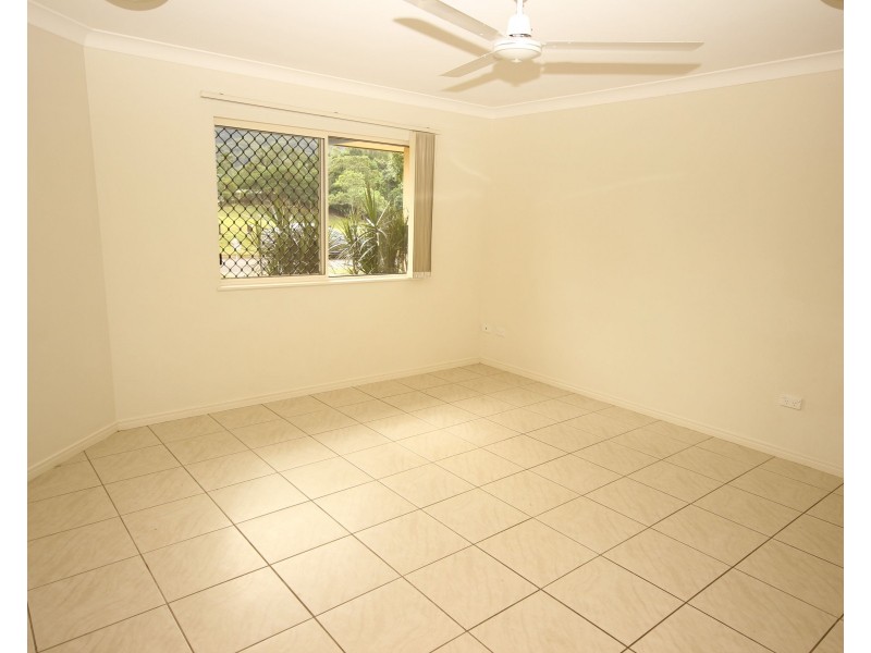 39 Cliffdale Street, Bentley Park QLD 4869