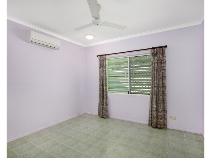 29 Wesel Street, Bentley Park QLD 4869